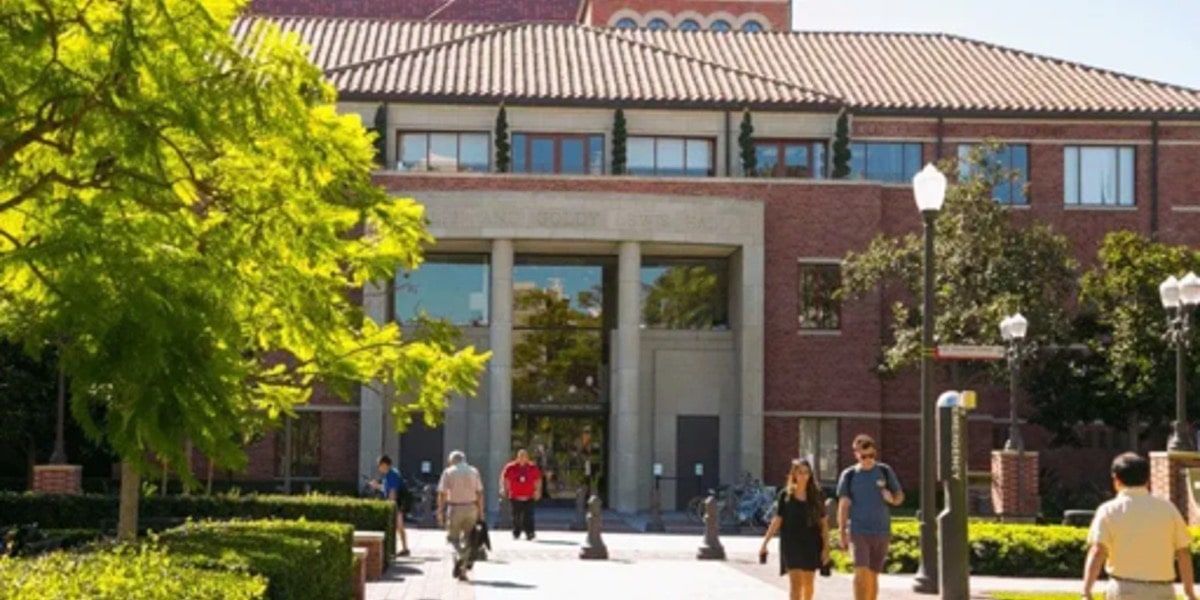 南加州大学研究生热门专业：公共政策专业 